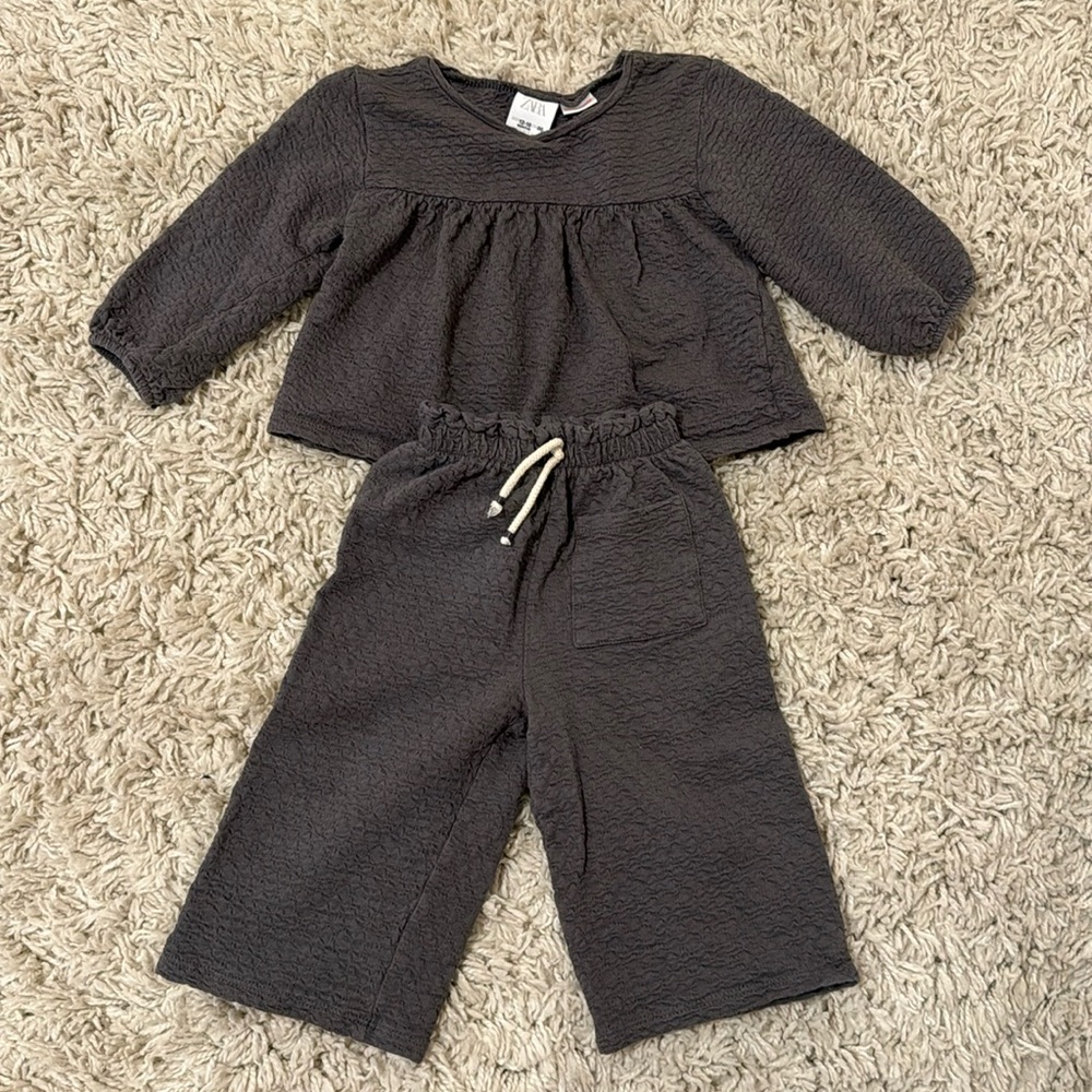 Zara Girls Textured Top and Culottes.